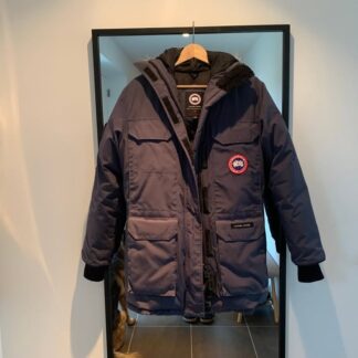 Canadian Goose Navy Polyester som ny