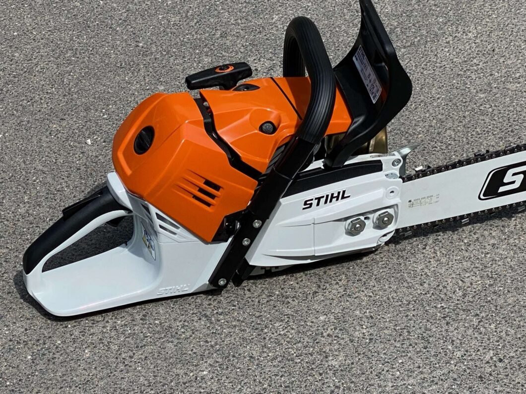 Lej motorsav hos Den Rigtige Gartner